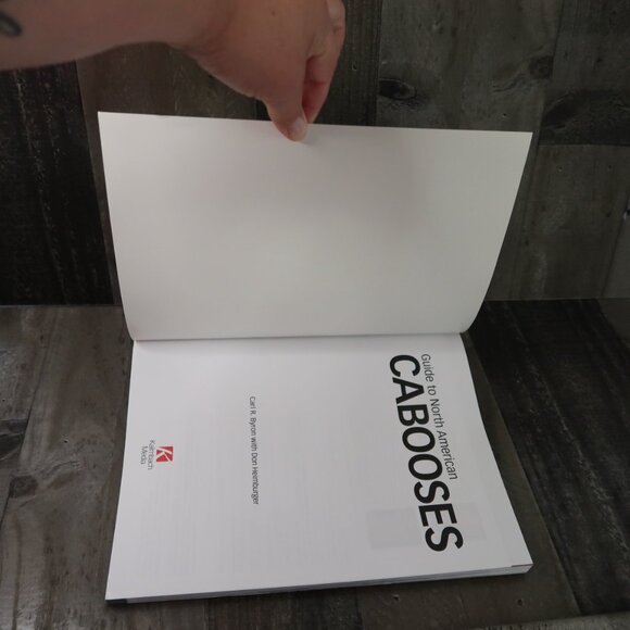 Kalmbach 01313 Guide to North American Cabooses Softcover Book 2021 Trains - Picture 4 of 6